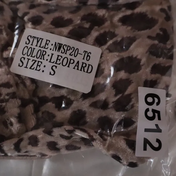 Naked Wardrobe Leopard Print Long Sleeve Crop Top Small Sweetheart Knot - Image 6