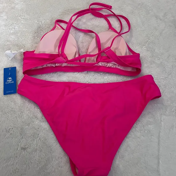 Cupshe Womens Neon Pink Triangle Bikini Set Crisscross Back Size Medium NWT‎ - Image 3