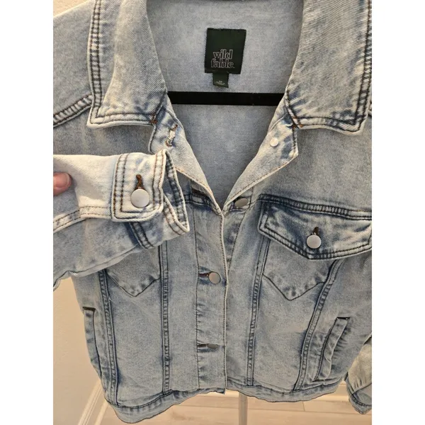 Wild Fable Jean Jacket Blue Acid Wash Trucker S-XS Womens - Image 4