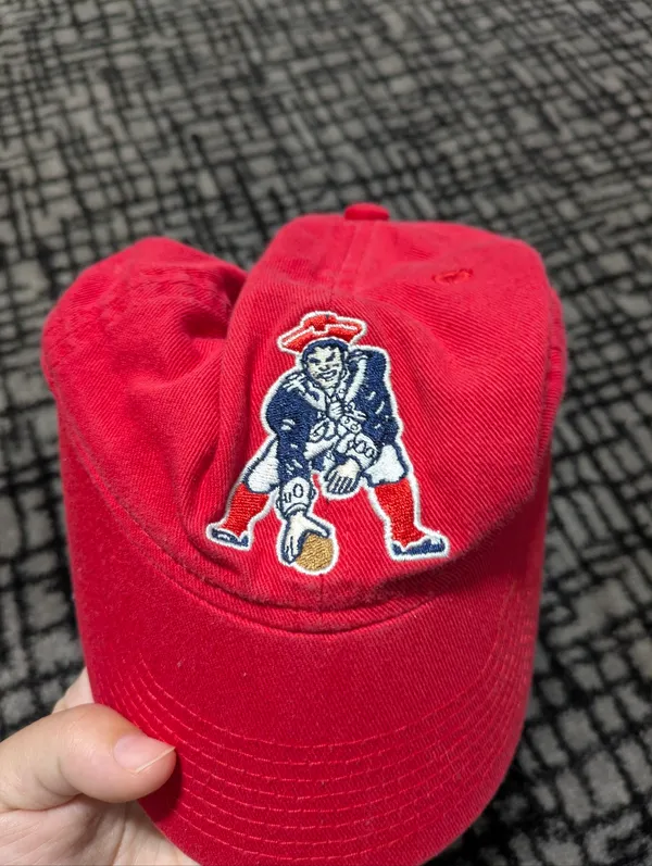 NFL New England Patriots Vintage Pat The Patriot Reebok Adjustable Cap - Image 2