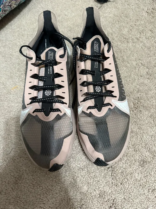 Nike Running Shoes Women’s - Image 3