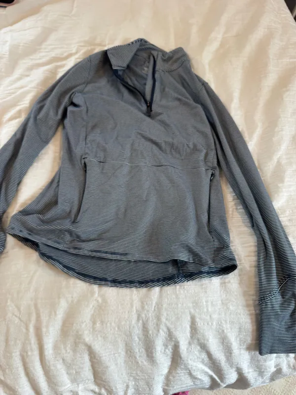 Market and Spruce Athletic long sleeve quarter zip - Image 6