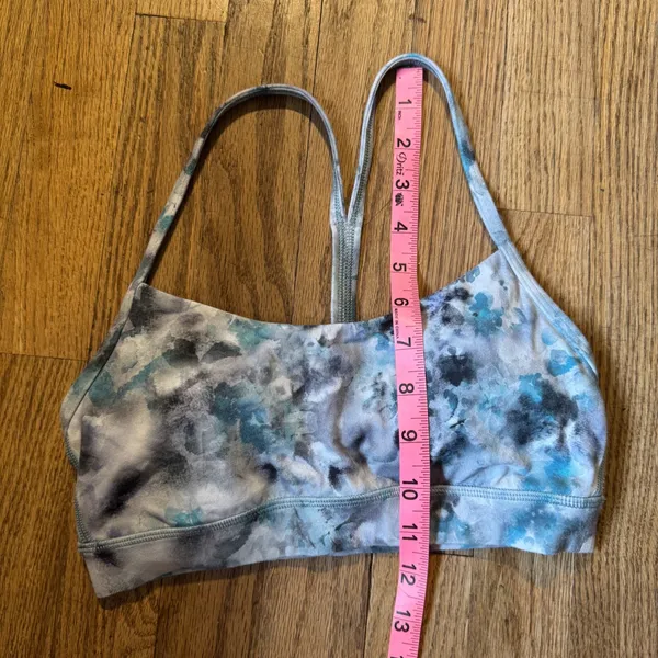 Lululemon Flow Y Bra Size 4 Blue Grey‎ Watercolor Tie Dye Racerback Sports Bra - Image 3