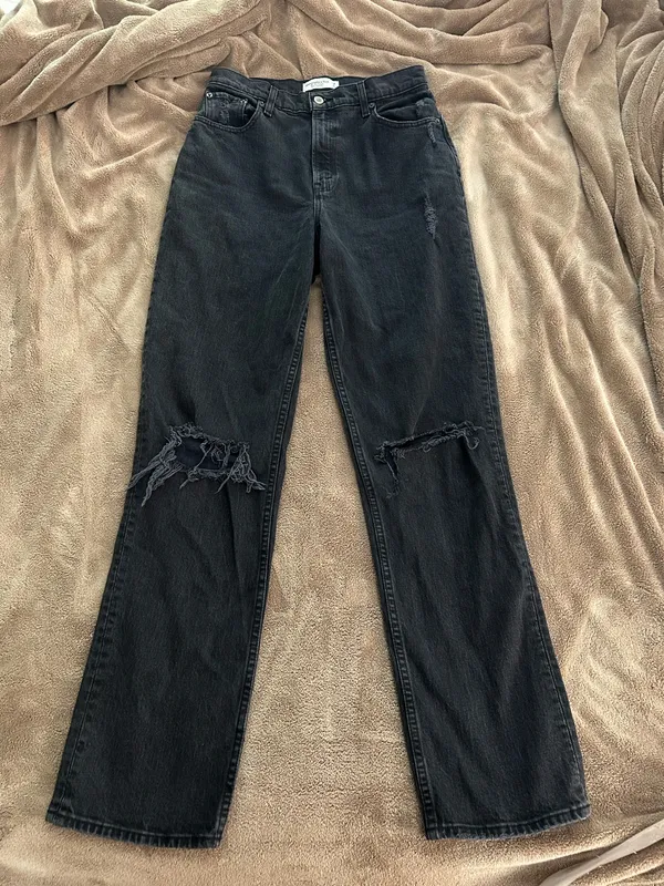 Abercrombie Jeans - Image 4