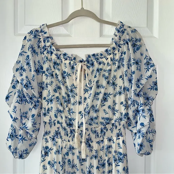 Love‎ Colette Off The Shoulder Maxi Dress Blue White Floral Womens Size Medium - Image 7