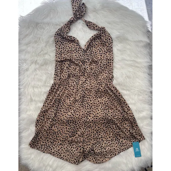 Cupshe Leopard Print Halter Romper Size Medium - Image 3