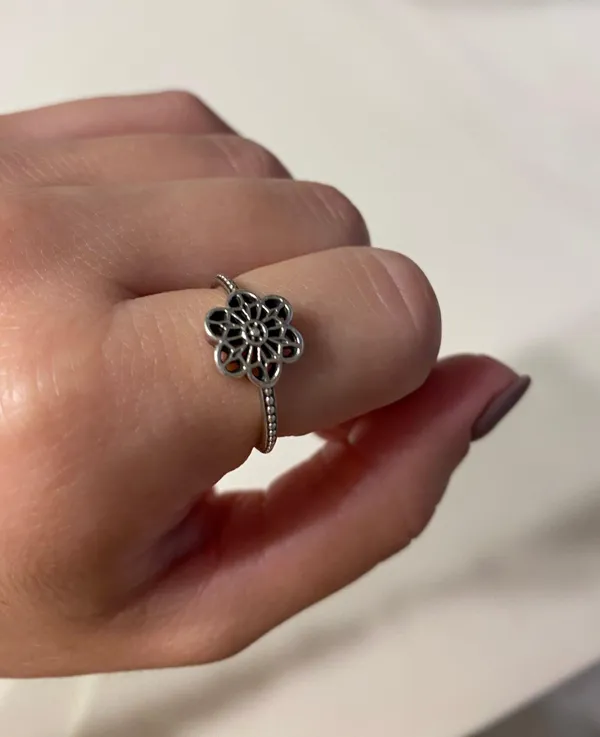 Pandora Flower Ring - Image 2