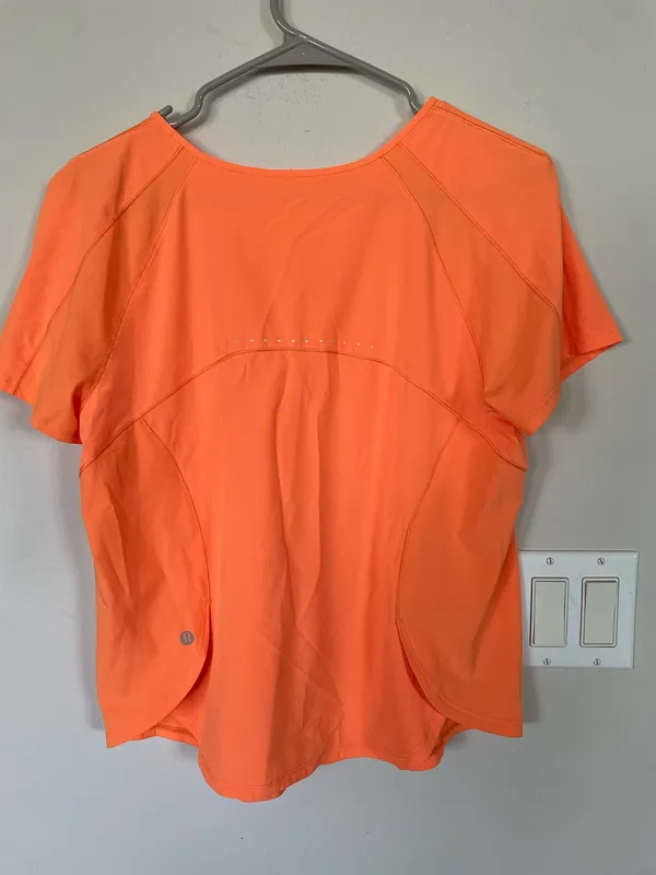 Lululemon Women’s Lightweight Stretch Run Short Sleeve Shirt Orange Soda Size 10 - Image 6