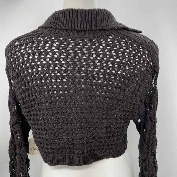Free People long sleeve extra small cropped cardigan - Image 3