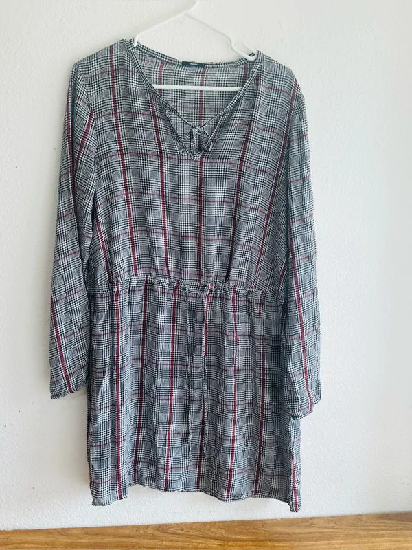 Gray Plaid Long-Sleeve Drawstring Waist Dress - Image 3