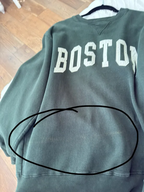 Brandy Melville Sweatshirt - Image 4