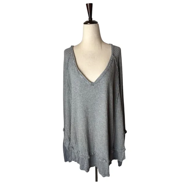 We The Free Shirt Women Medium‎ Gray Oversized Waffle Knit Laguna Thermal Tee - Image 3