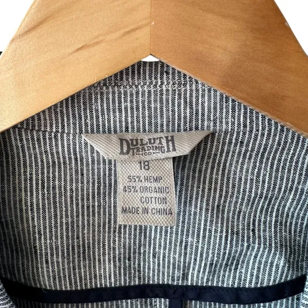 Duluth Trading Black & White Pinstripe Hemp Cotton Casual Blazer Jacket Size 18 - Image 3