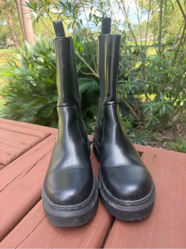 ALOHAS Armor Black Leather Chunky Platform Chelsea Boots 6.5 $240 - Image 3
