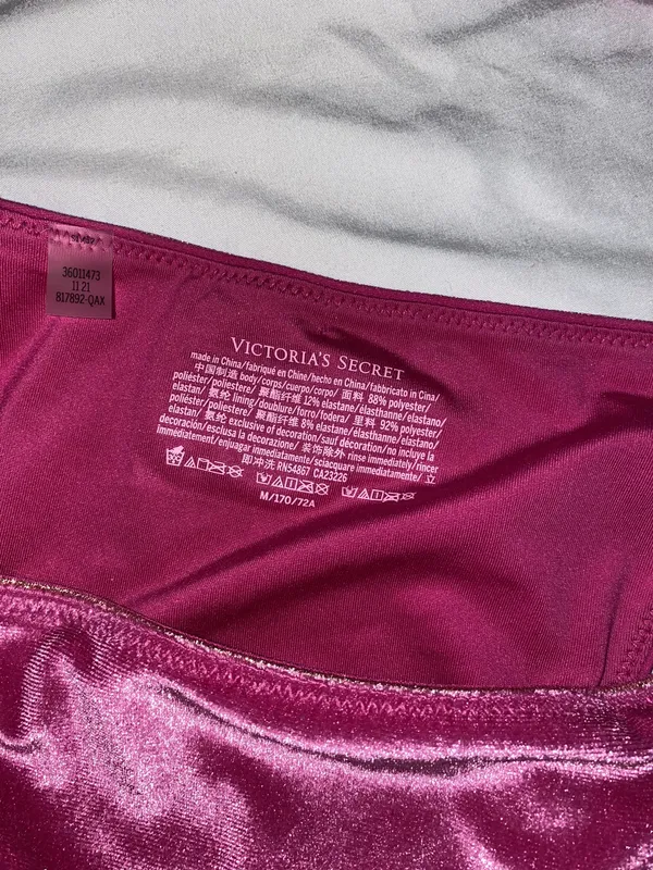 Victoria's Secret Bikini - Image 5