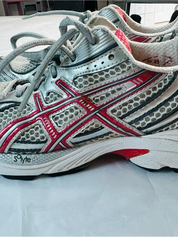 Asics Kids Silver and Pink Mesh Lace-Up Sneakers - Image 3