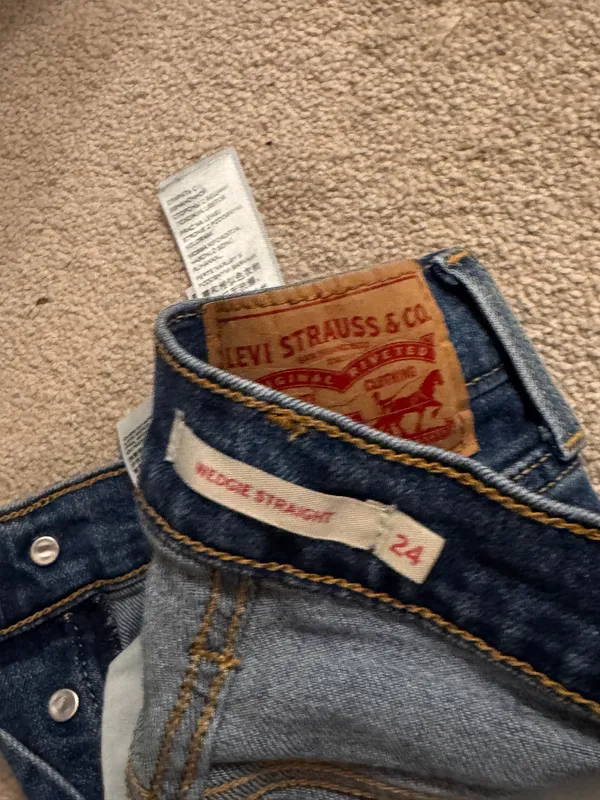 Levi’s Jeans - Image 2