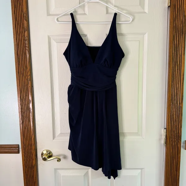 MagicSuit Dress Swim‎ Cover Up Ruched V Neck Black Lined Size 10 - Image 8