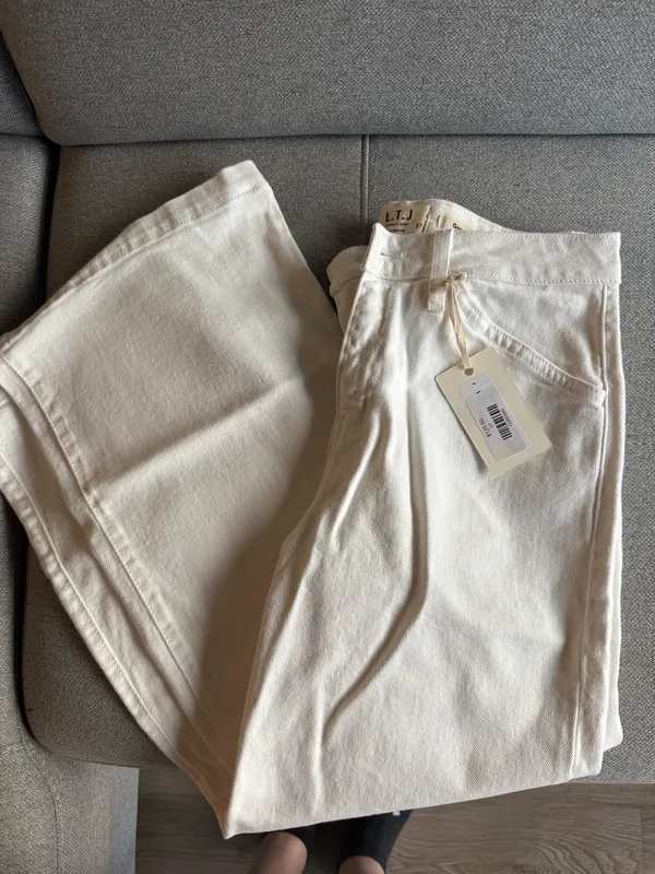 Letters to Juliet White Jeans - Image 2