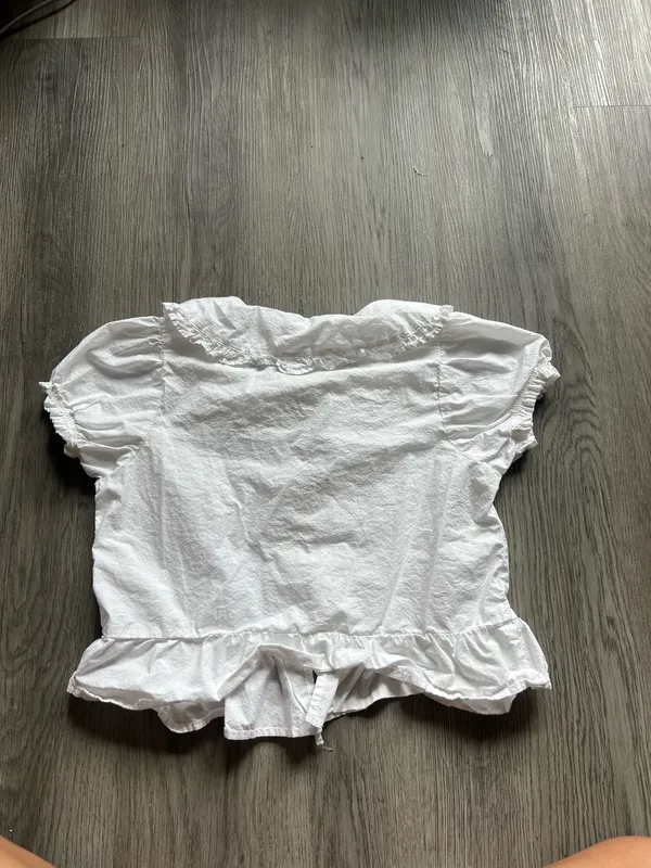 American Eagle White Ruffle Top Size XS - Image 2