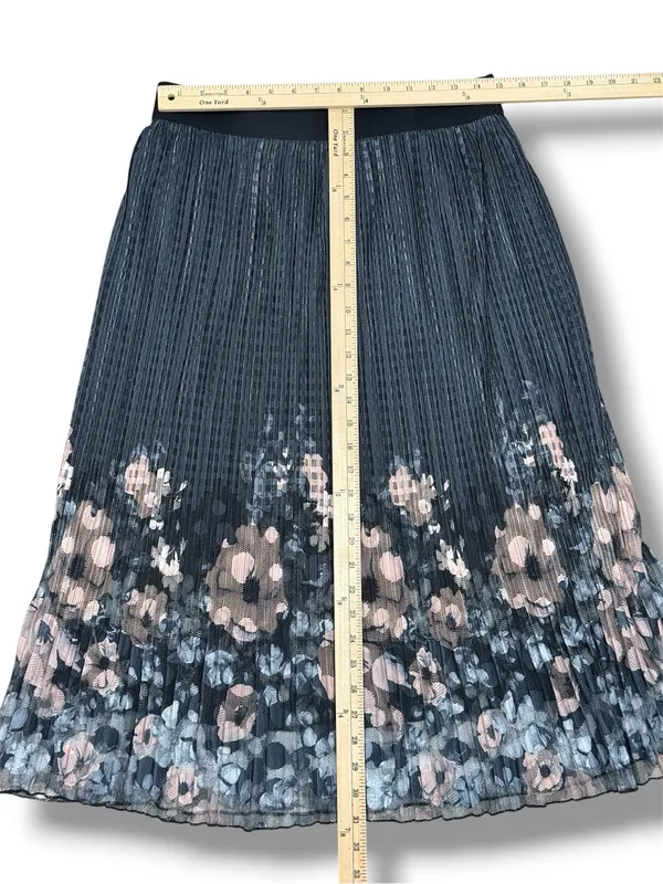 Metrowear Pleated Floral Boarder Sheer Midi‎ Skirt Steel Blue Peach Large - Image 11