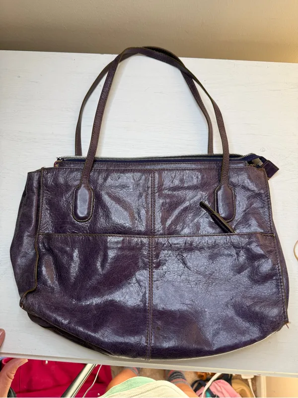 Hobo Friar Shoulder Bag in Black Vintage Leather - Image 16