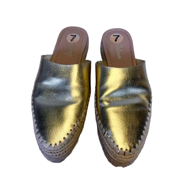 SAM EDELMAN GOLD LEATHER "AUSTIN" ESPADRILLE SLIDE MULES (7M) - Image 8