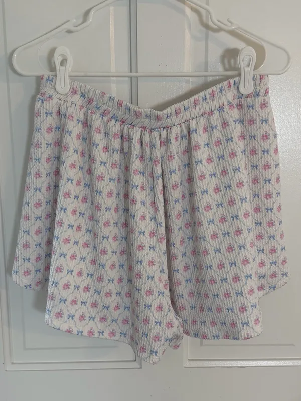 Peach Love California Floral Bow Crinkle Flutter Skort Large - Image 5