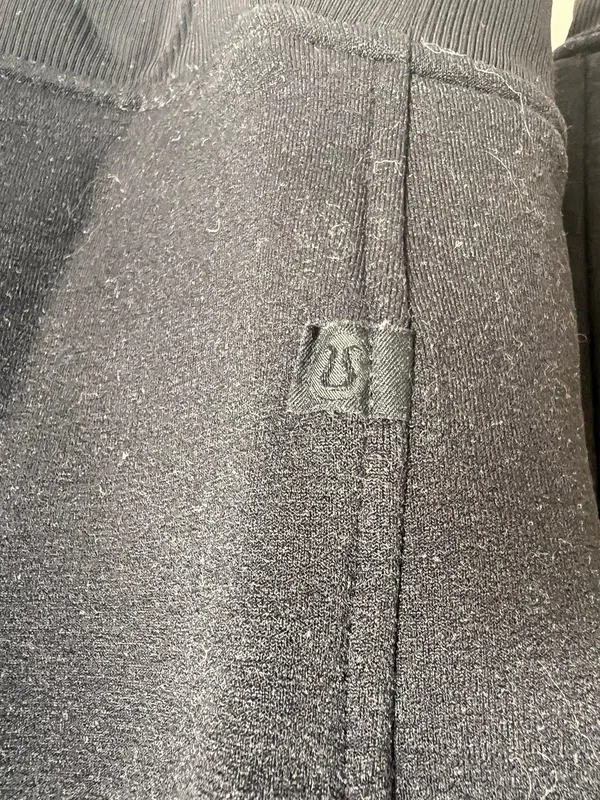 Lululemon Crew Sweatshirt - Image 5