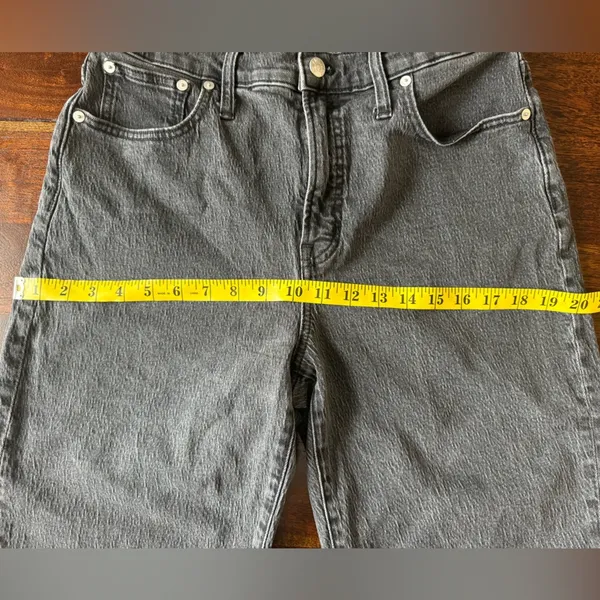 Madewell Dark Ankle Crop Denim - Image 5