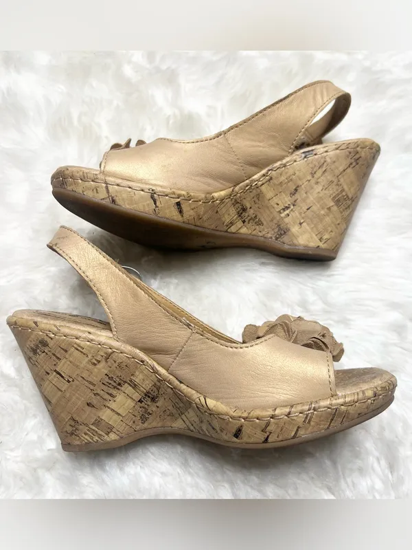 b.o.c. Born Concepts Tan Floral Open Toe Slingback Cork Wedge Sandals Size 6 - Image 7