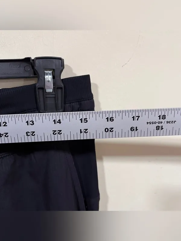 Lululemon Dance Studio Mid-Rise Cropped Pant Black Drawstring Crop Pants SZ 8 - Image 5