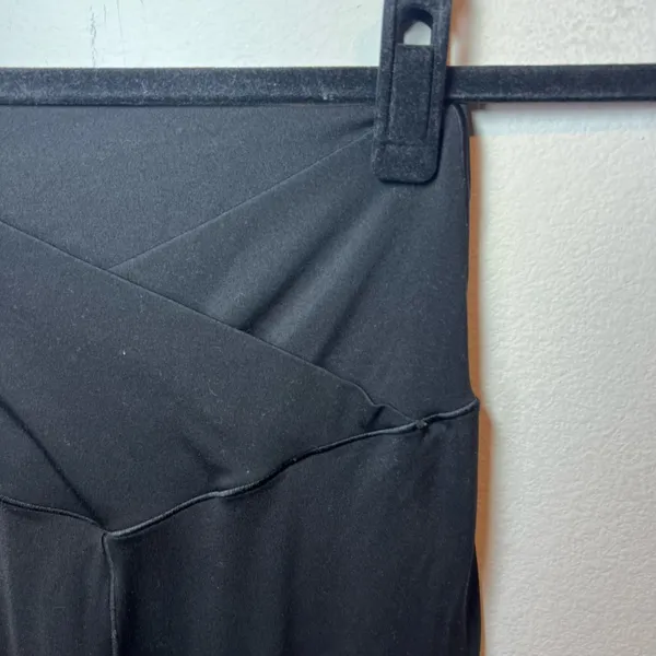 Offline By Aerie Real Me Super Flare Hi-Rise Crossover Leggings Black Sz Medium - Image 3
