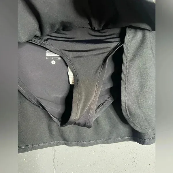 Nike Solid Element Swim Boardskirt.  Size Small - Image 3