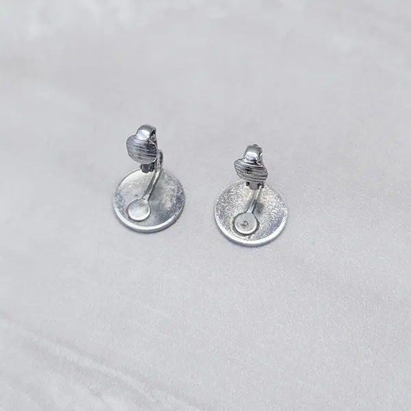 Vintage Clip On Earrings 5/8" Mirrored Silver Tone Disk - Marks - Fair Condition - Image 7