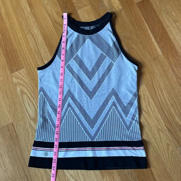 Athleta Tank Top Women S Black White Geometric Mesh Athletic Sleeveless Stretch - Image 9
