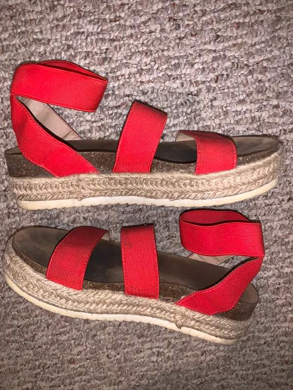 Platform Sandal Red Size 7 - Image 2