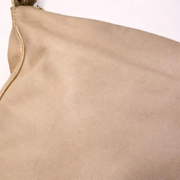 Furla Vintage Beige Leather Shoulder Bag – Classic Italian Hobo - Image 4