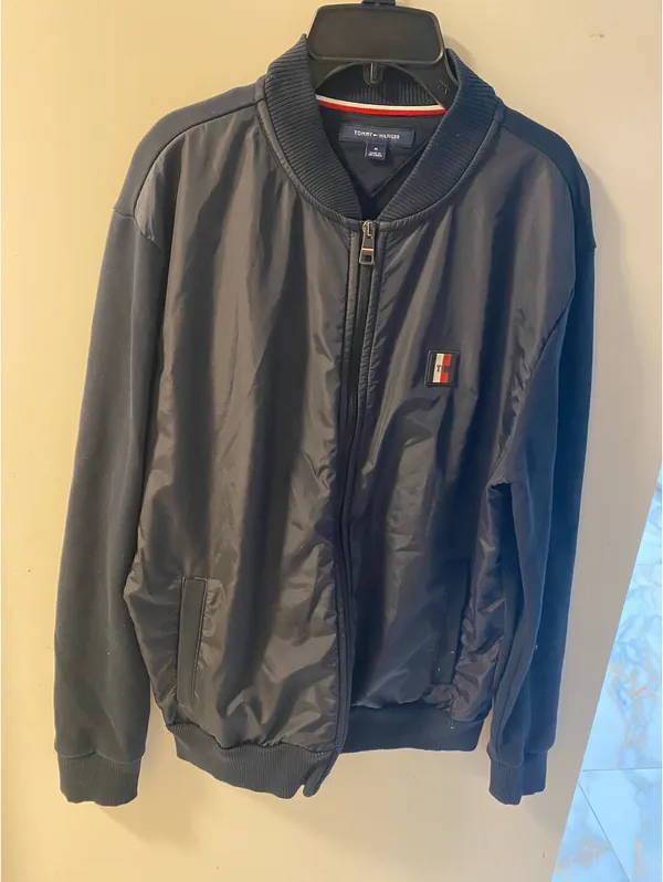 Tommy Hilfiger Men's Black Windbreaker Jacket Tommy Hilfiger Size: M - Image 2