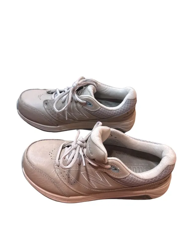 New Balance 928V3 wms gray low top wide leather canvas sneakers sz 8D SKU 10-505 - Image 4