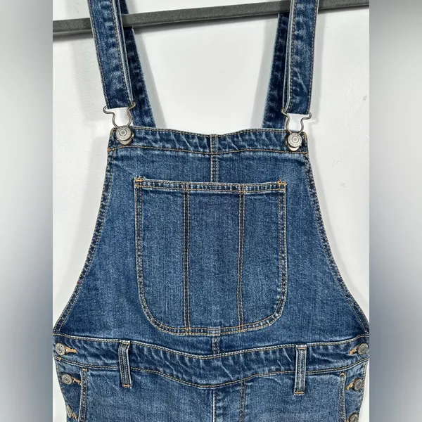 Old Navy Denim Short Overalls Women’s Size‎ Small Distressed Jean Romper - Image 5