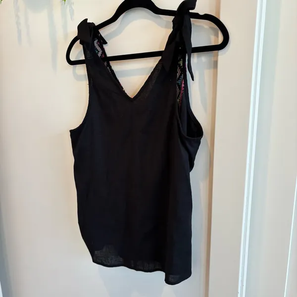 Savanna Jane the Bella Horatio Ribbon Tie Linen Blend Embroidered Tank Women's S - Image 6