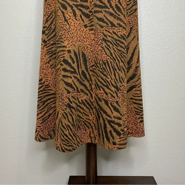 Silver Threads Vintage Animal Print Stretchy Knit Pull On Midi Skirt, Sz Medium - Image 8