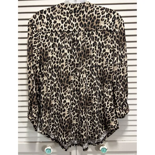CB‎ Cheetah Print Brown/Tan 3/4 Tab Sleeve Blouse Size Small Gathered Trendy - Image 4