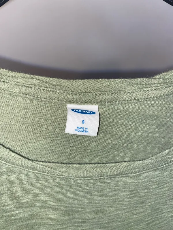 Old Navy Green Short Sleeve Top  - Image 3