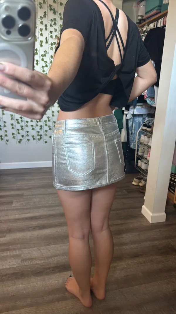 Pretty Little Thing Mini Skirt - Image 2