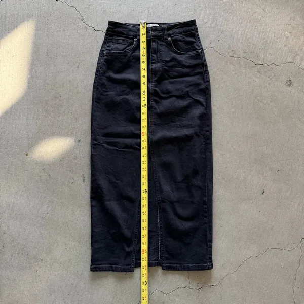 ASOS / ASOS DESIGN Petite denim maxi skirt with split hem / washed black - Image 10