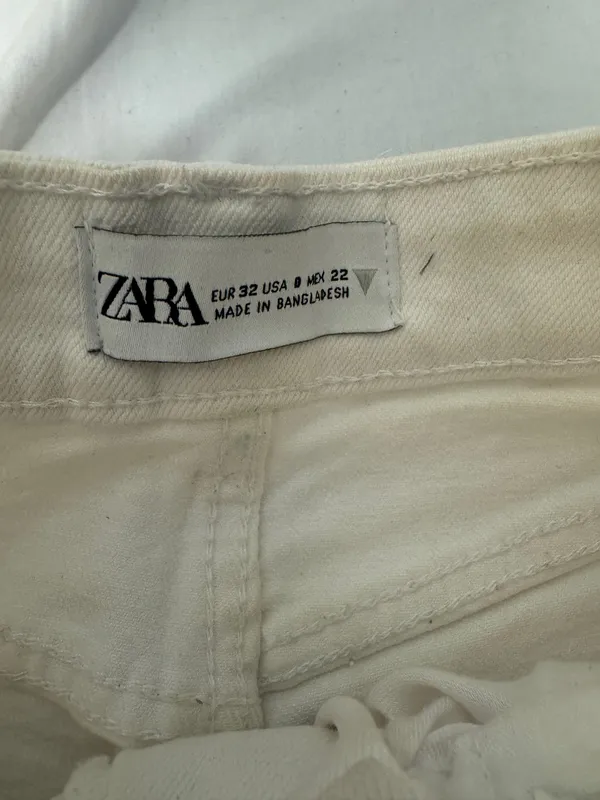 ZARA White Denim Shorts High-Rise - Image 3