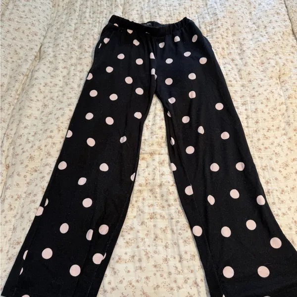 kate spade Black Pajama Set with Pink Polka Dots - Image 6