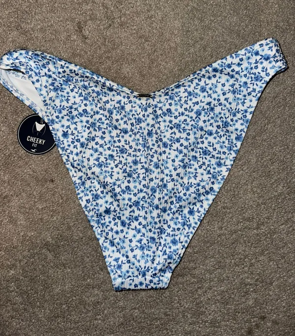 Hollister Swimsuit Bottoms - Image 2